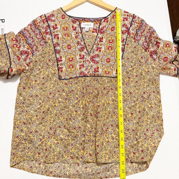 EVEREVE Eva Mixed Floral Peasant Top Medium - Picture 9 of 13